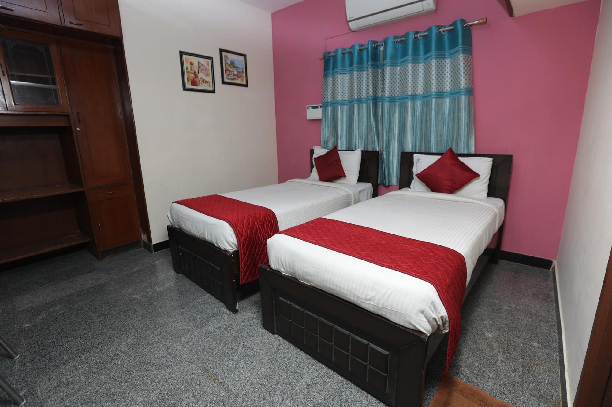 Happyhomes Porur -Near Rmz Software Park-Commerzone-Dlf It Sez Park -L&T Chennai Exterior photo